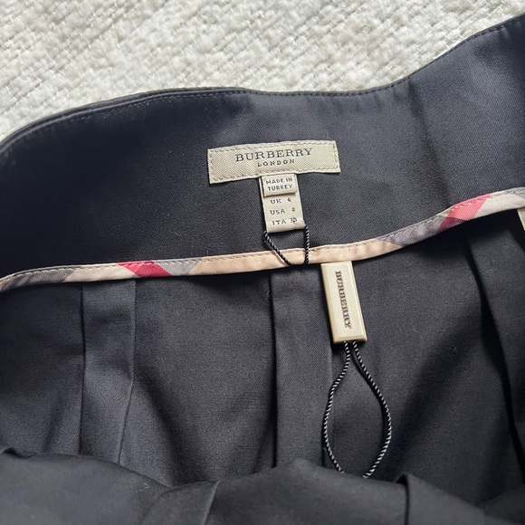 Burberry cotton blend mini skirt with pockets pleated - Picture 6 of 11